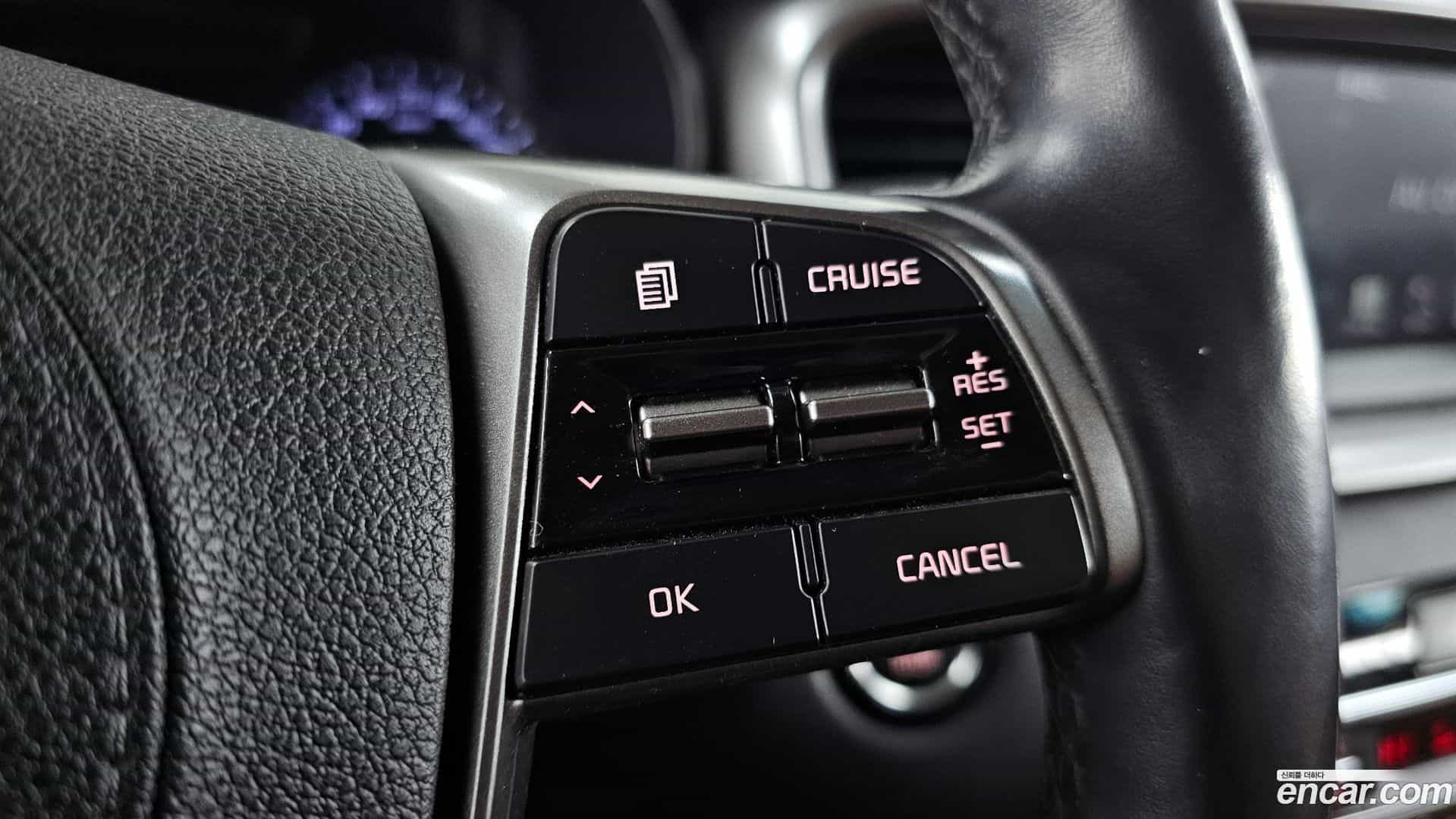 Sorento Kia 2018.4-OPTION-022