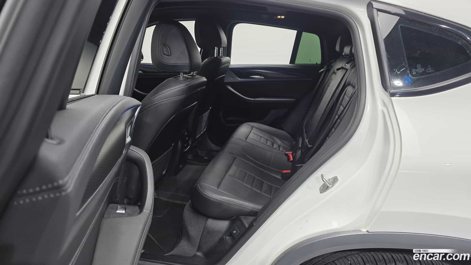 X4 BMW 2021.9-OPTION-015
