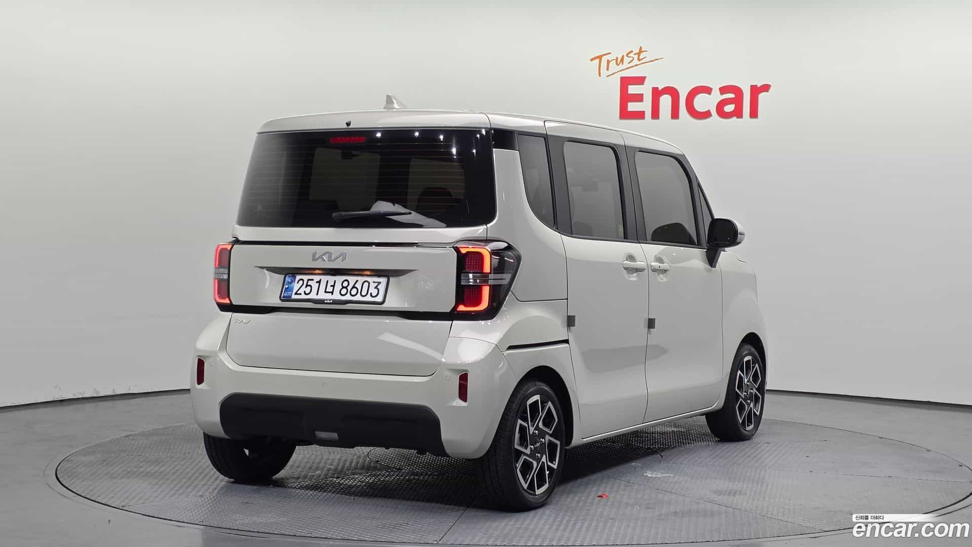 RAY Kia 2024.10-OUTER-002