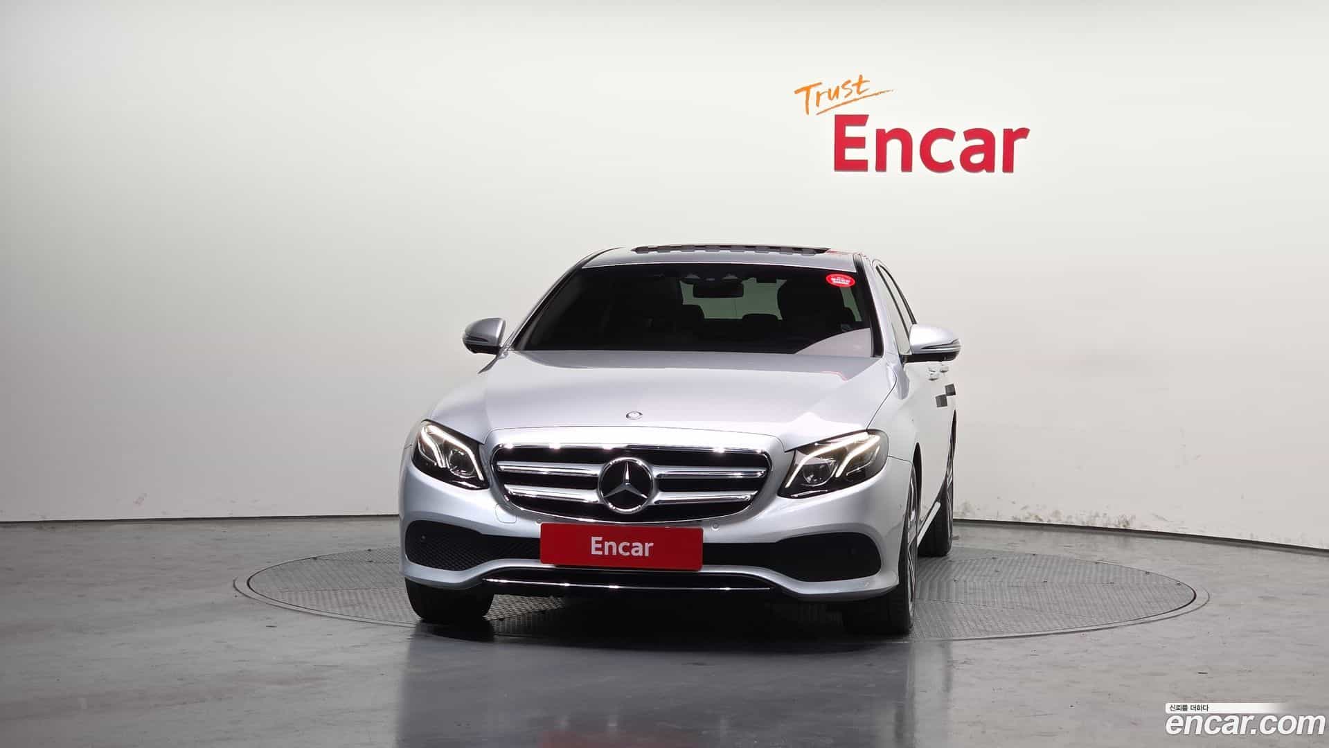 E-Class Mercedes-Benz 2017.2-OUTER-003