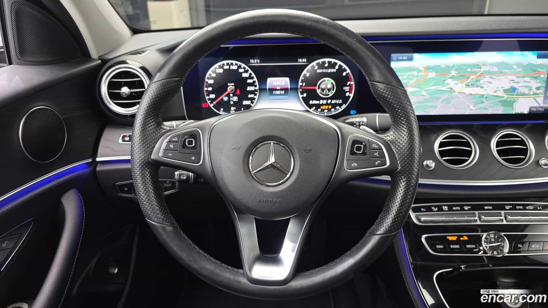 E-Class Mercedes-Benz 2017.2-OPTION-017