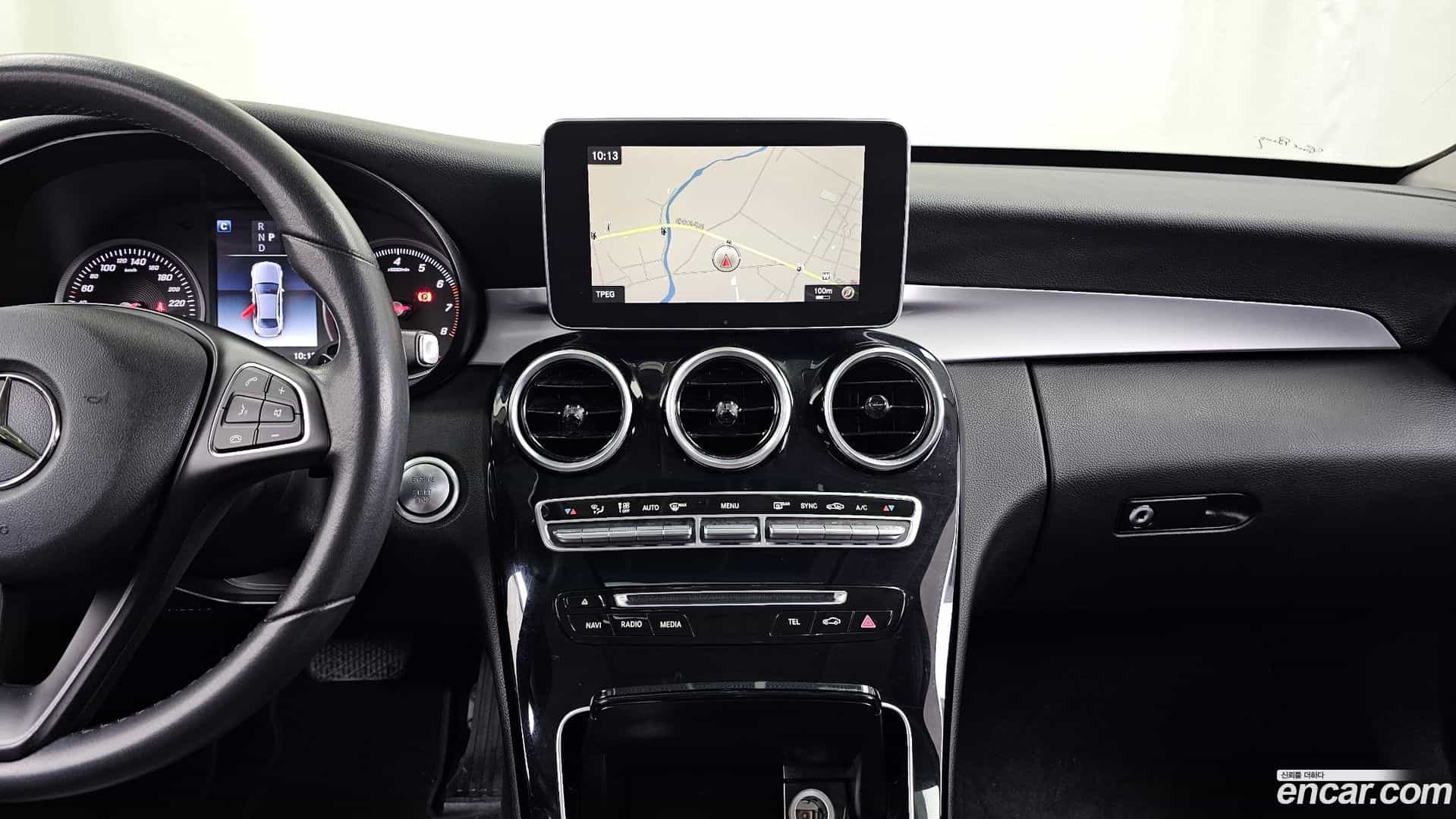 C-Class Mercedes-Benz 2018.1-OPTION-018