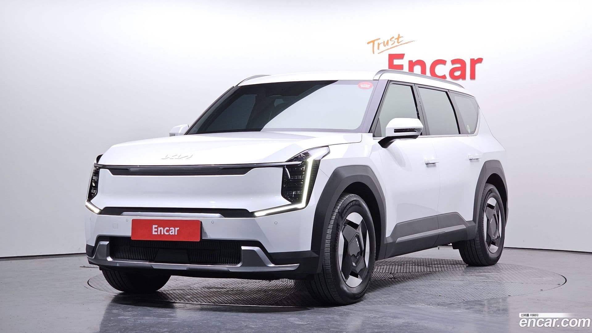 Main__Slider__Photo:EV9 Kia 2024.1-0
