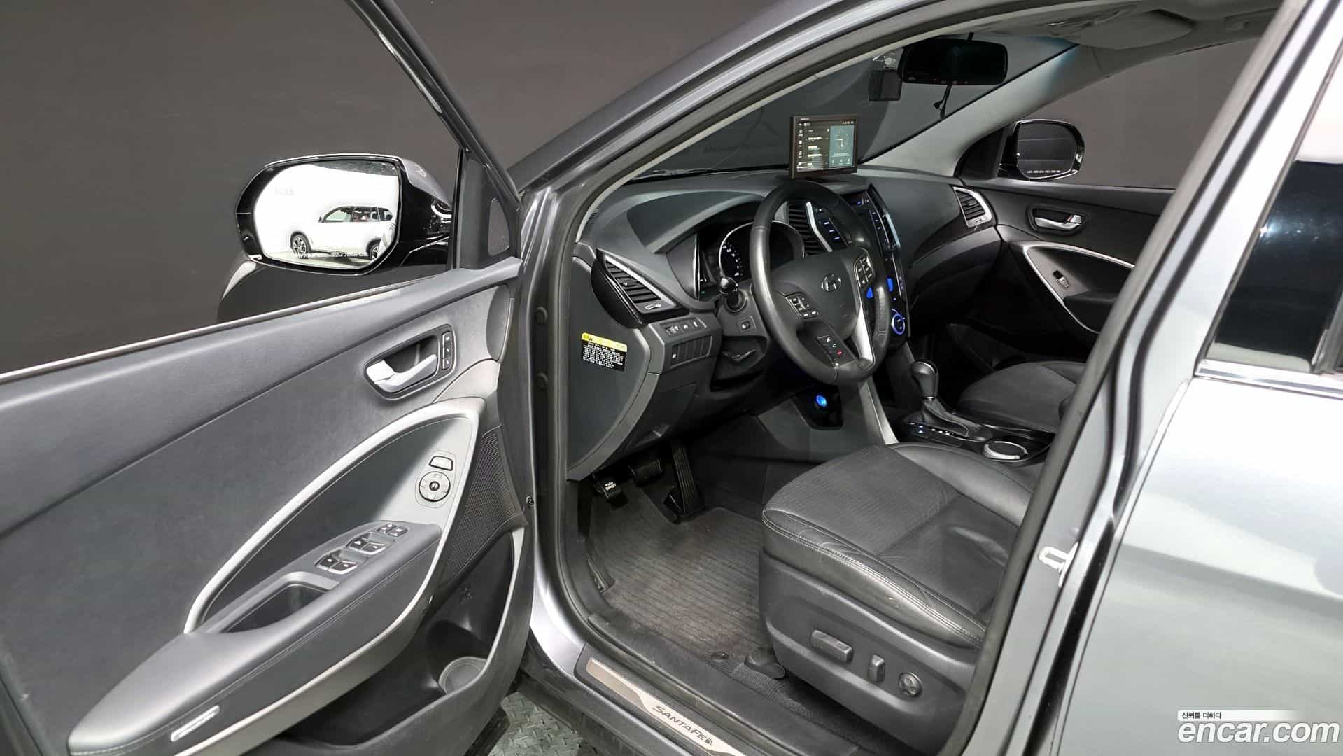 Santafe Hyundai 2014.3-INNER-010