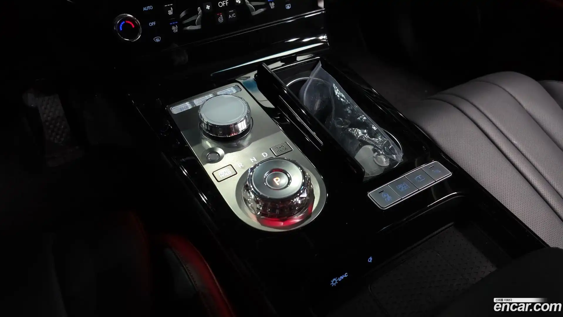 G80 Genesis 2025.2-INNER-009