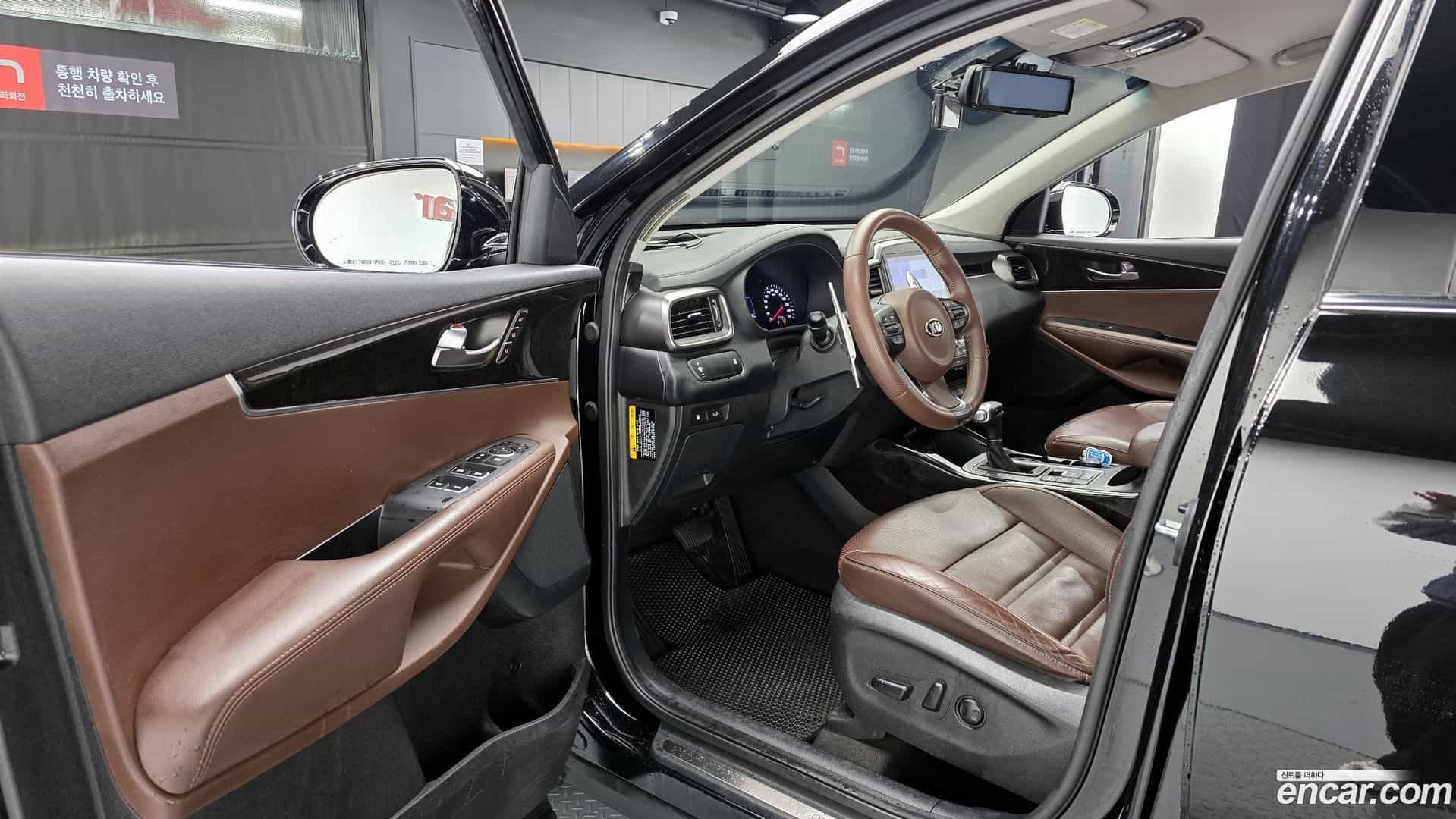 Sorento Kia 2016.10-OPTION-015