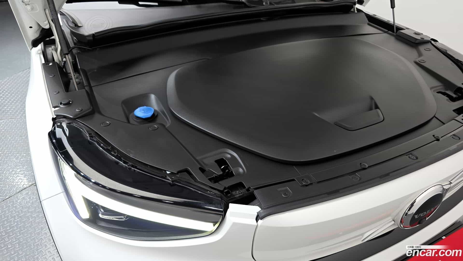 XC40 Volvo 2022.8-OUTER-006