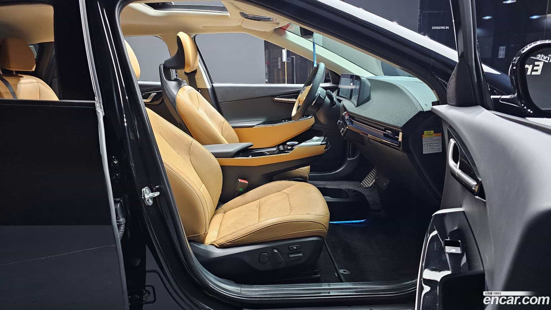 EV6 Kia 2023.2-INNER-010