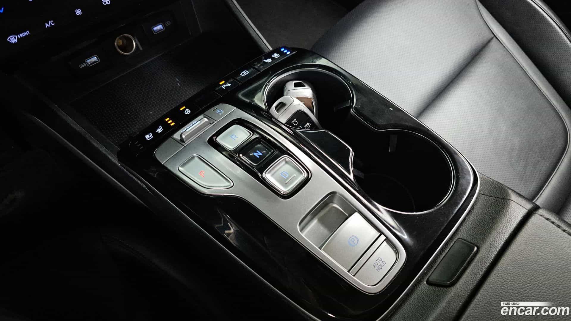 Tucson Hyundai 2021.1-INNER-009
