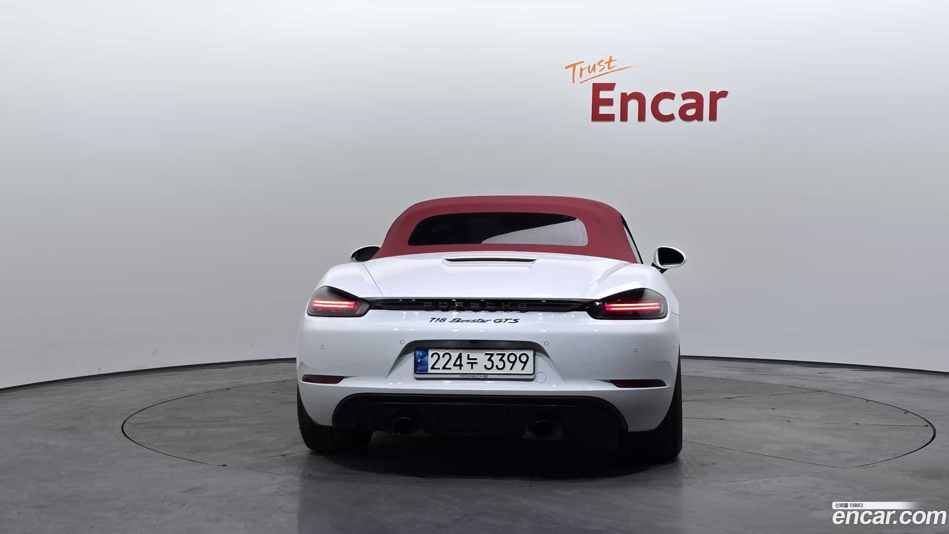 718 Porsche 2021.3-OUTER-004