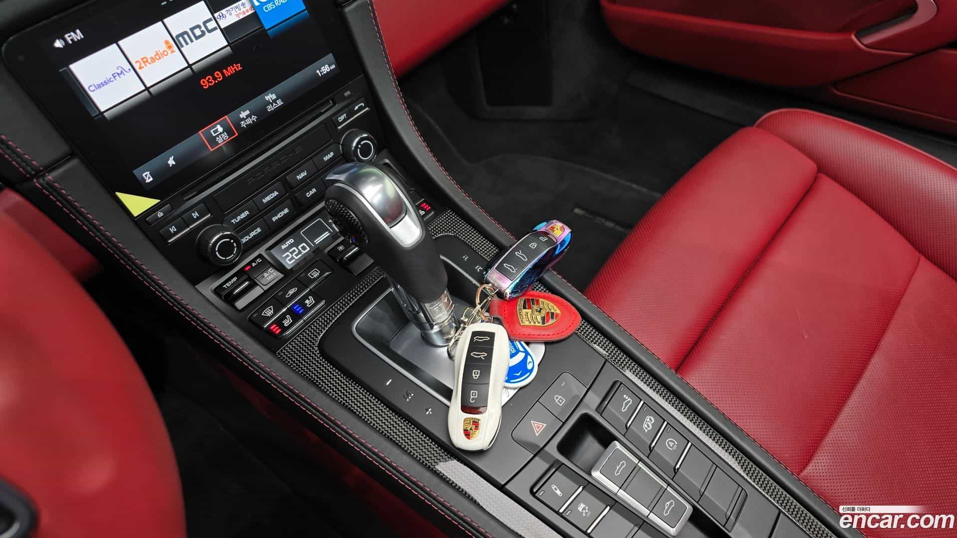718 Porsche 2021.3-INNER-009