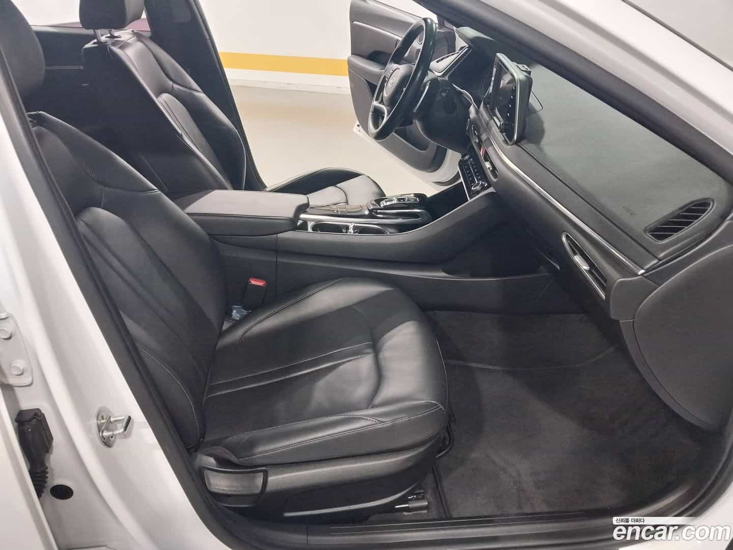 Sonata Hyundai 2020.4-OPTION-021