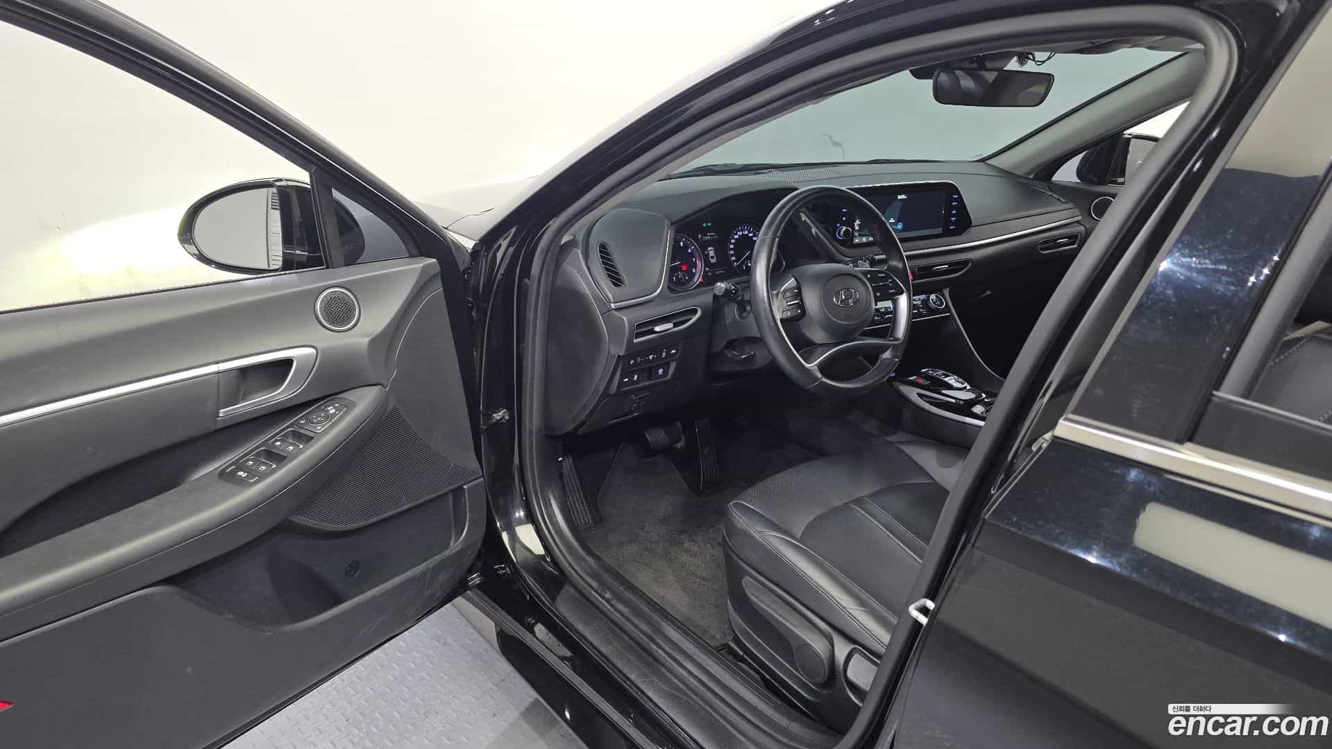 Sonata Hyundai 2021.11-INNER-010