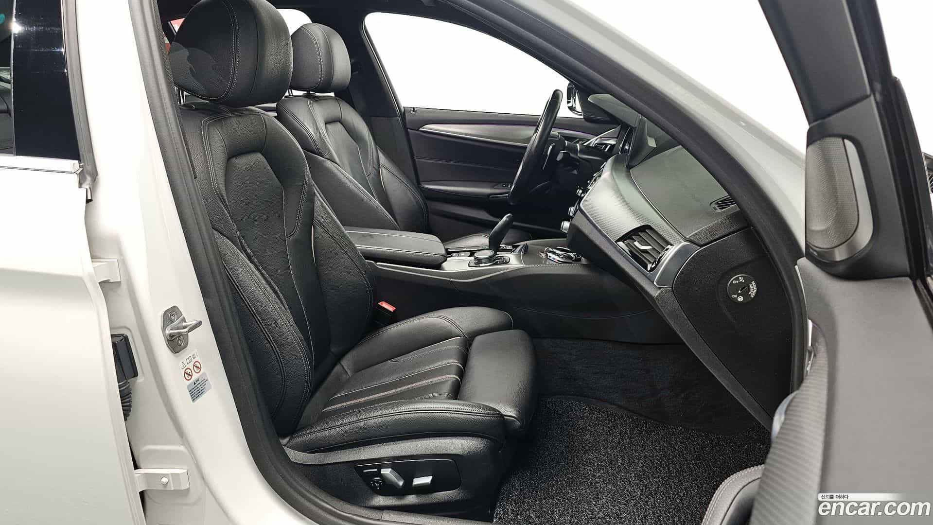 5-Series BMW 2018.1-INNER-010
