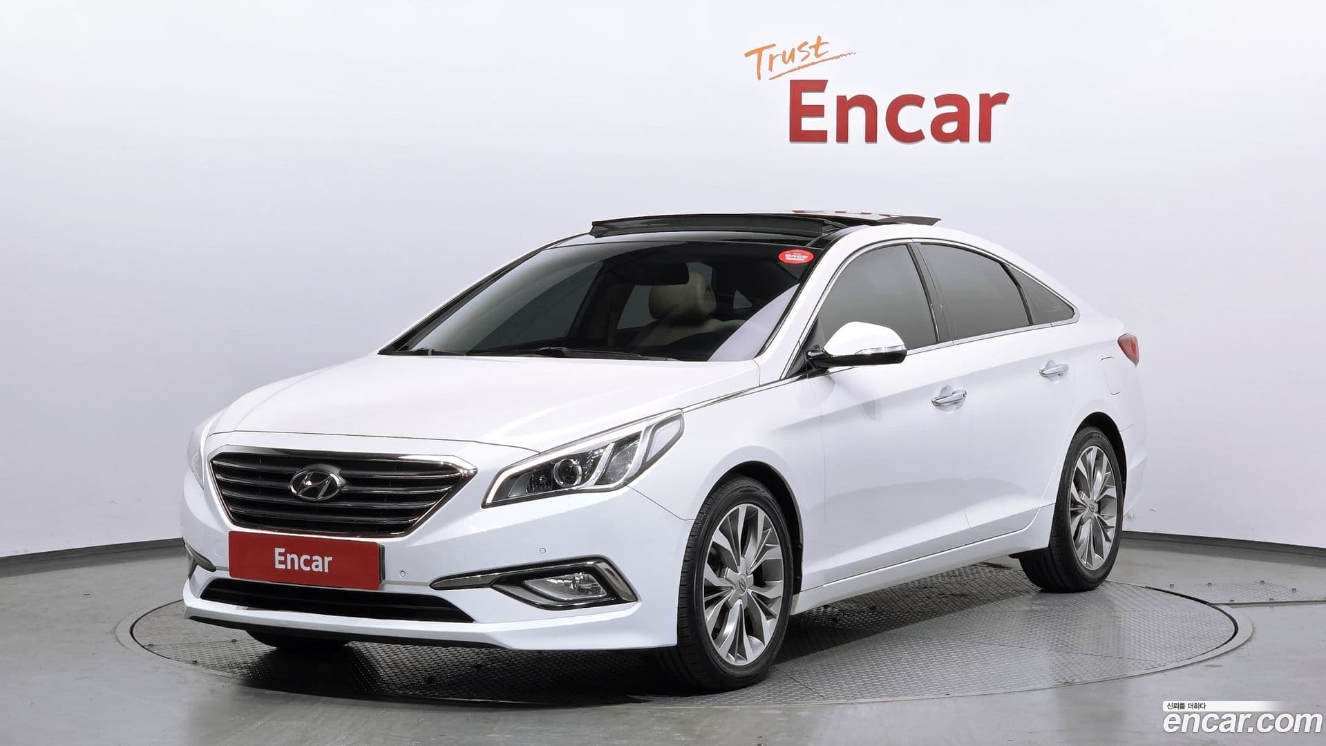 Main__Slider__Photo:Sonata Hyundai 2014.6-0