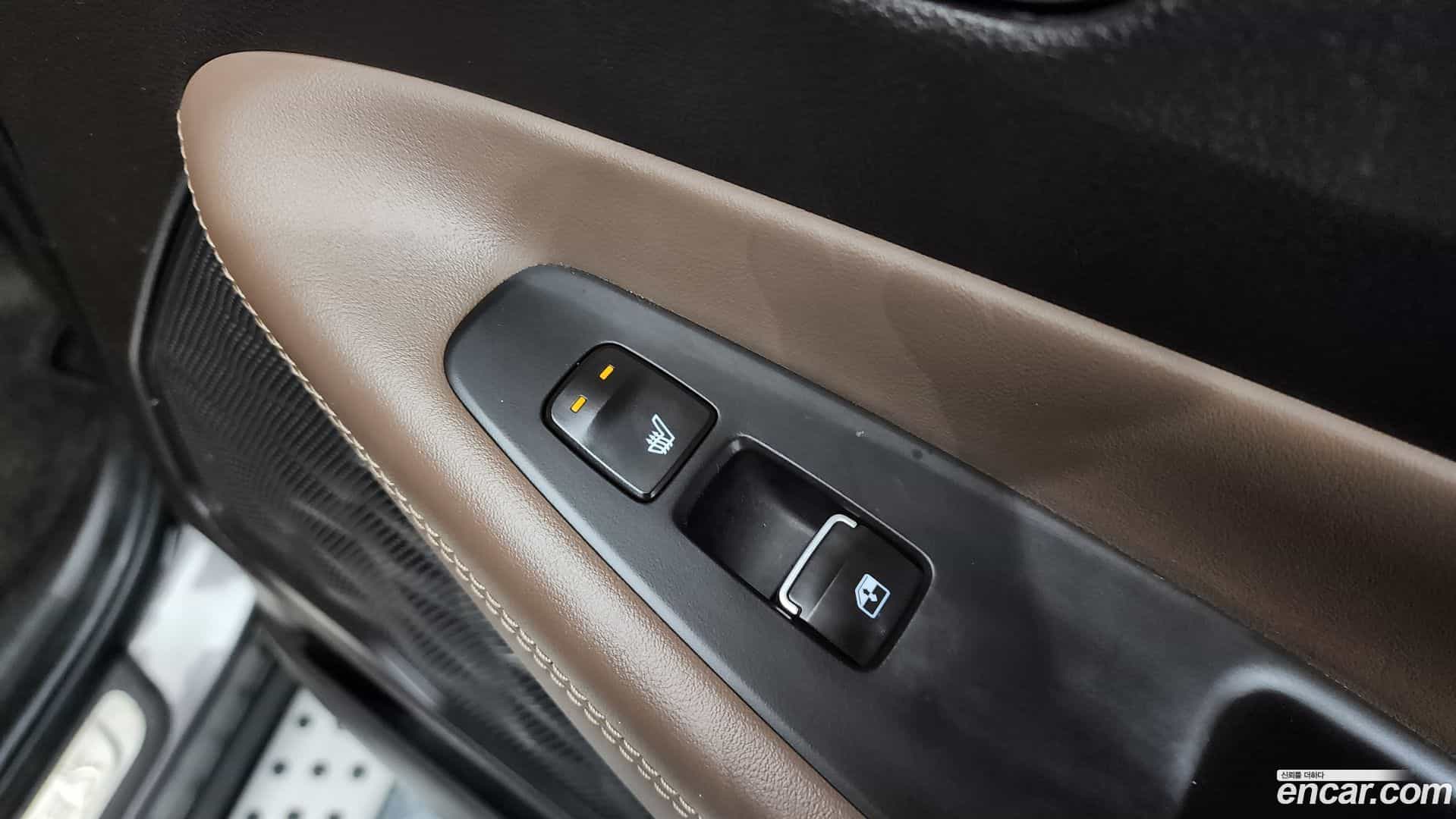 Santafe Hyundai 2019.6-OPTION-023