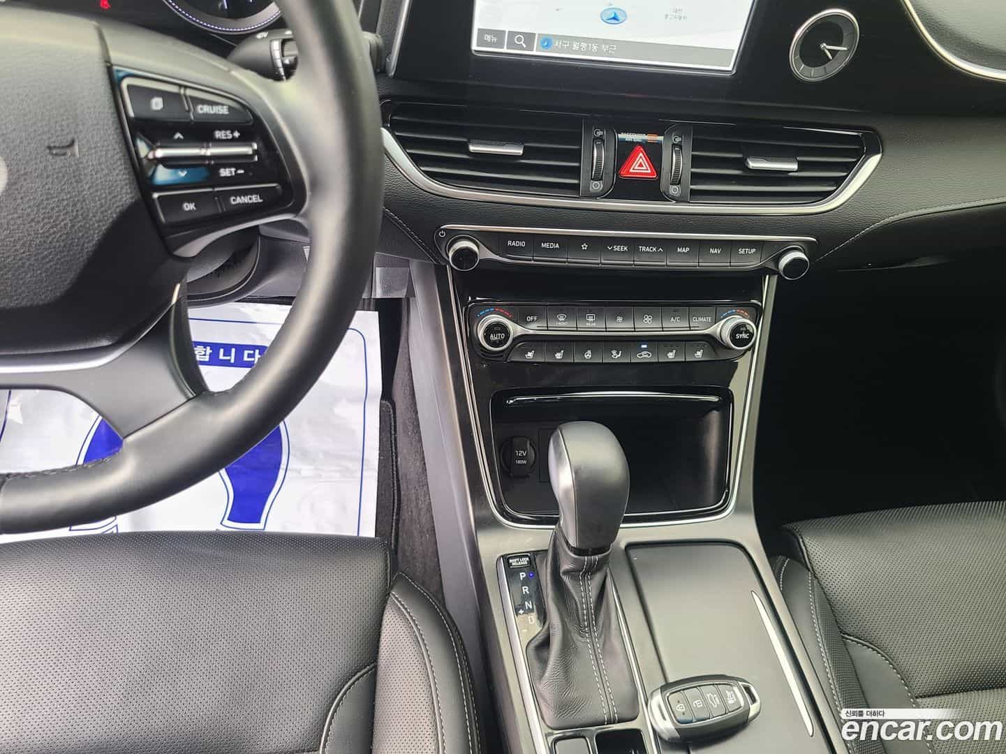 Grandeur Hyundai 2017.2-OPTION-022