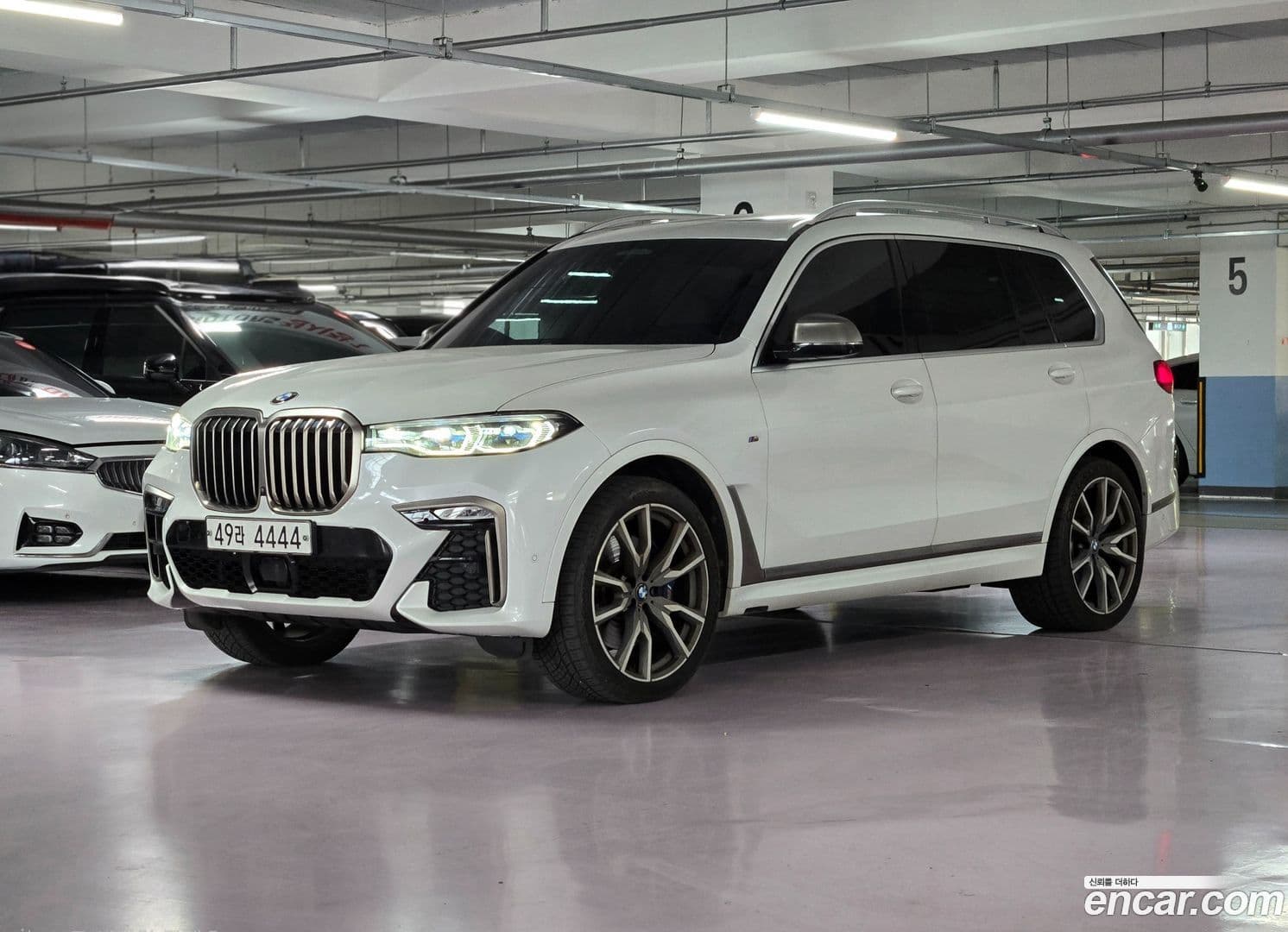Main__Slider__Photo:X7 BMW 2019.7-0