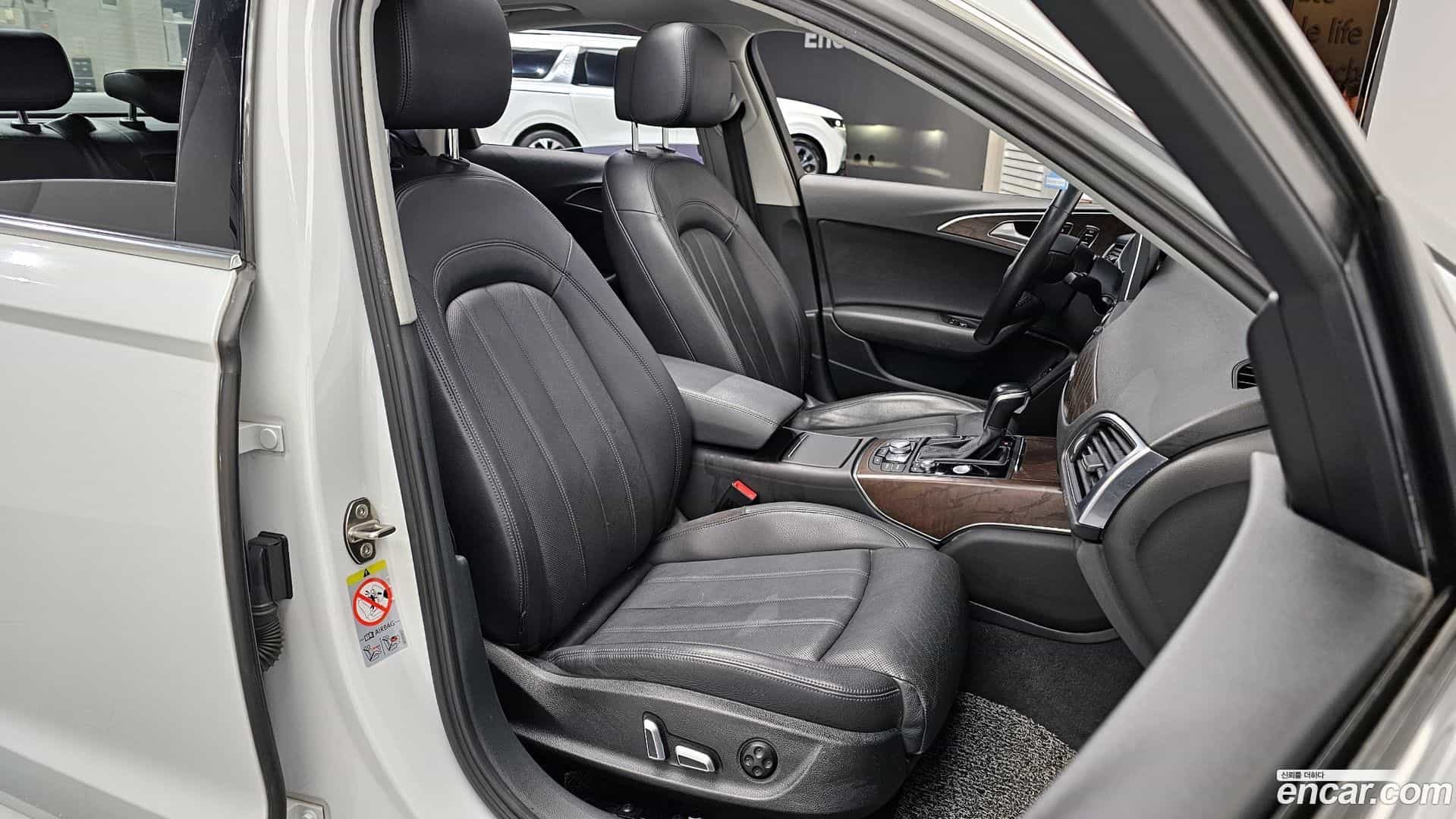 A6 Audi 2016.4-OPTION-016