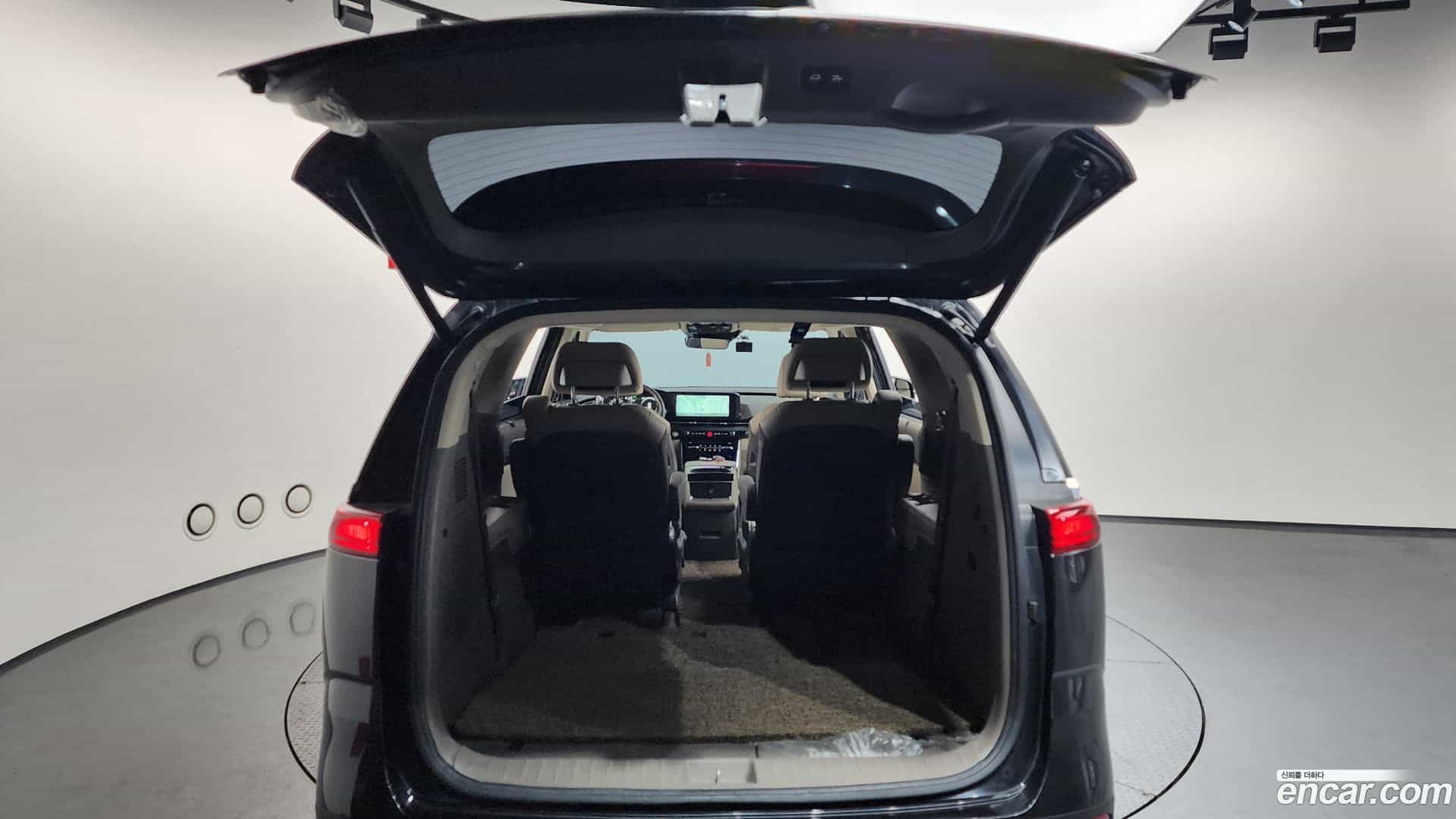 Canival Kia 2022.1-OPTION-024