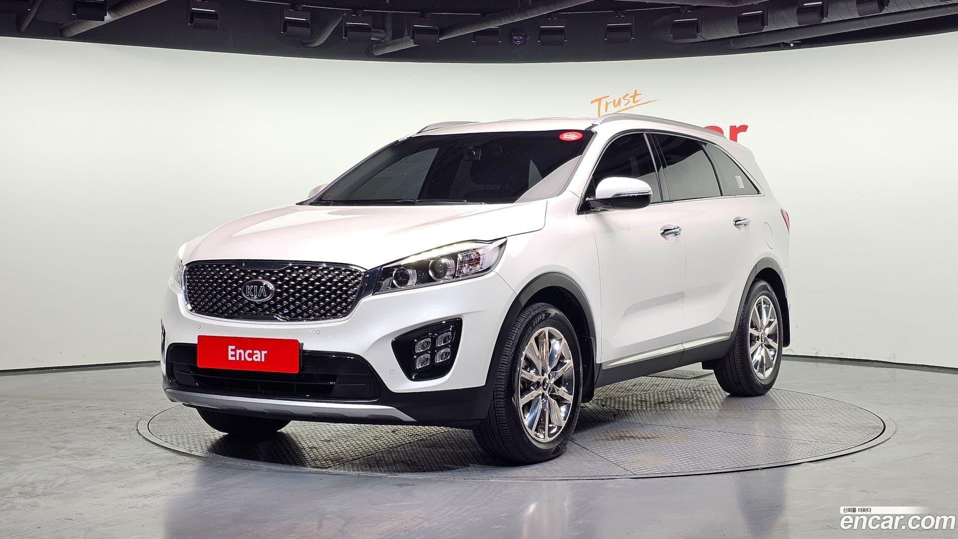 Main__Slider__Photo:Sorento Kia 2016.9-0