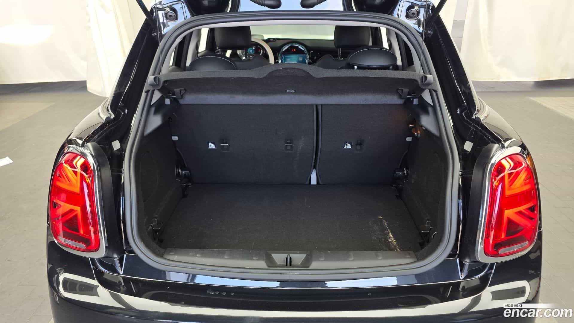 Cooper Mini 2023.3-OPTION-024