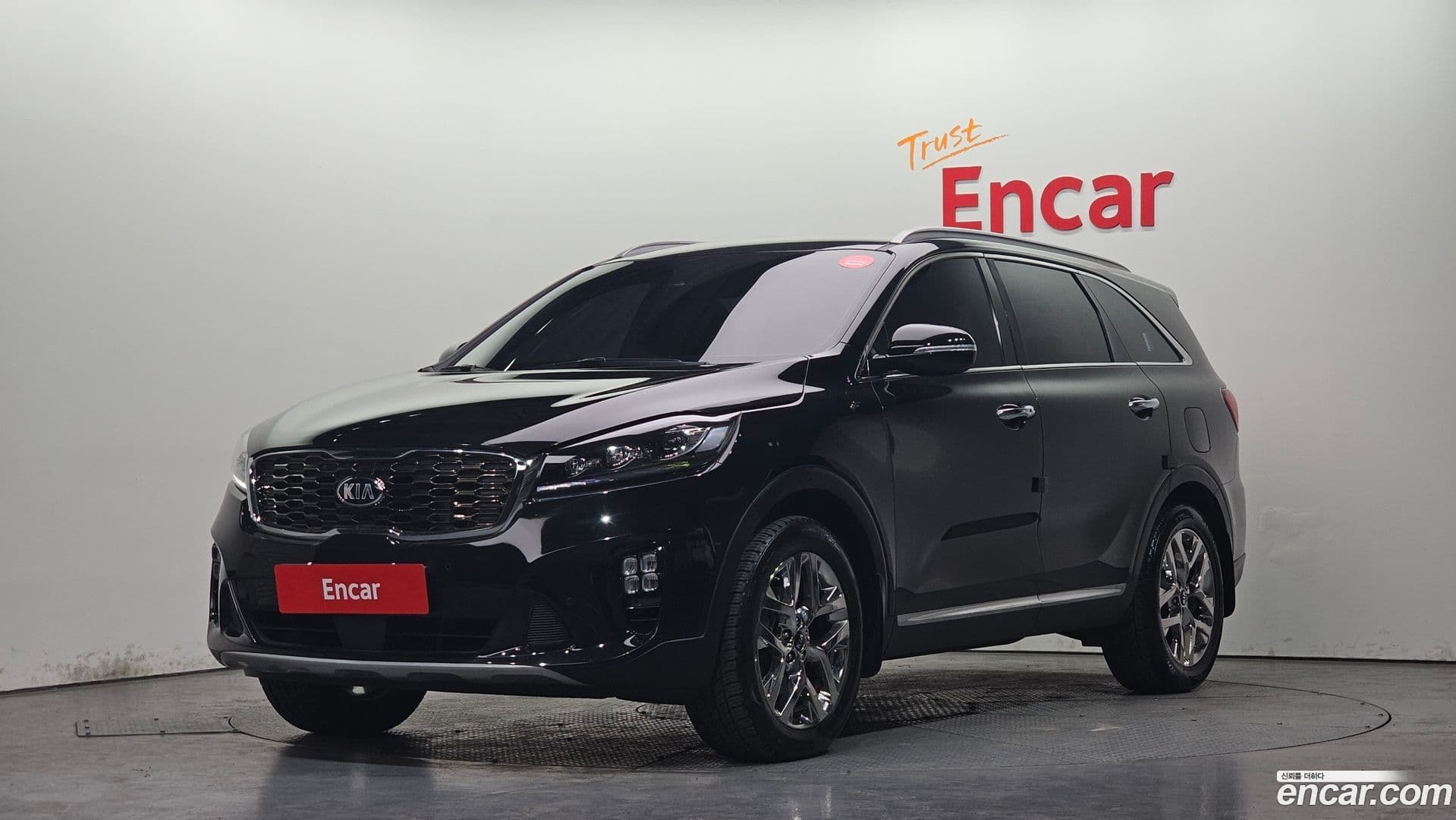Main__Slider__Photo:Sorento Kia 2019.5-0