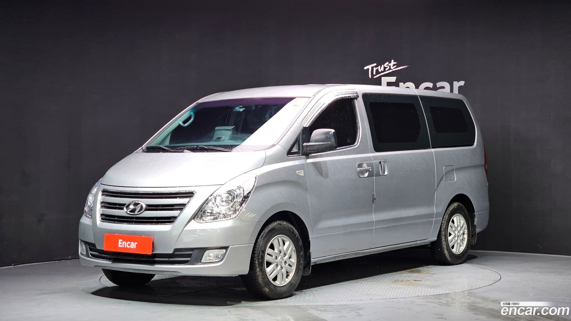 Main__Slider__Photo:Starex Hyundai 2016.0-0