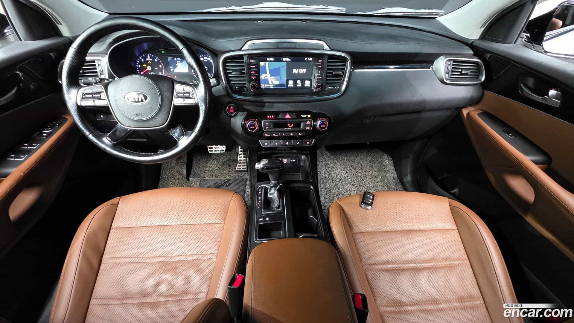 Sorento Kia 2019.6-INNER-007