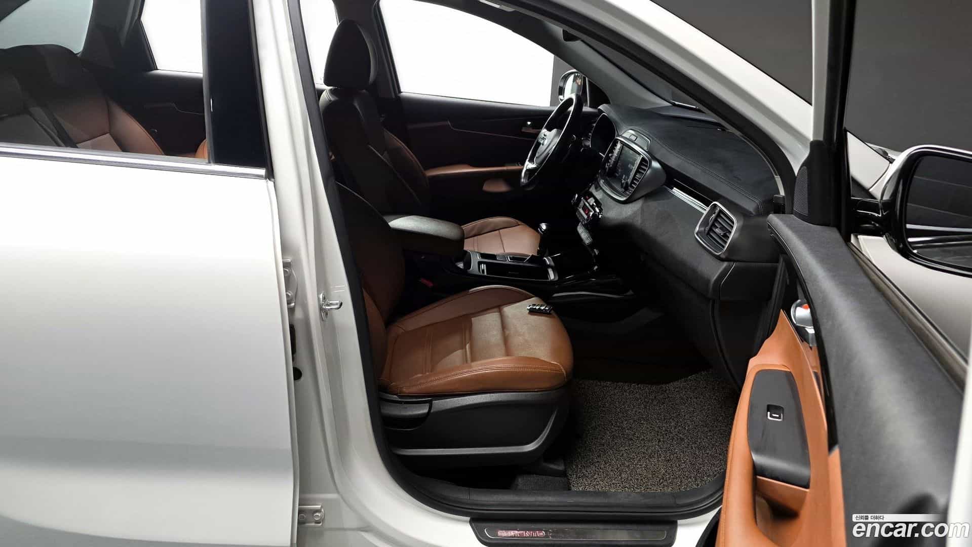 Sorento Kia 2019.6-OPTION-015