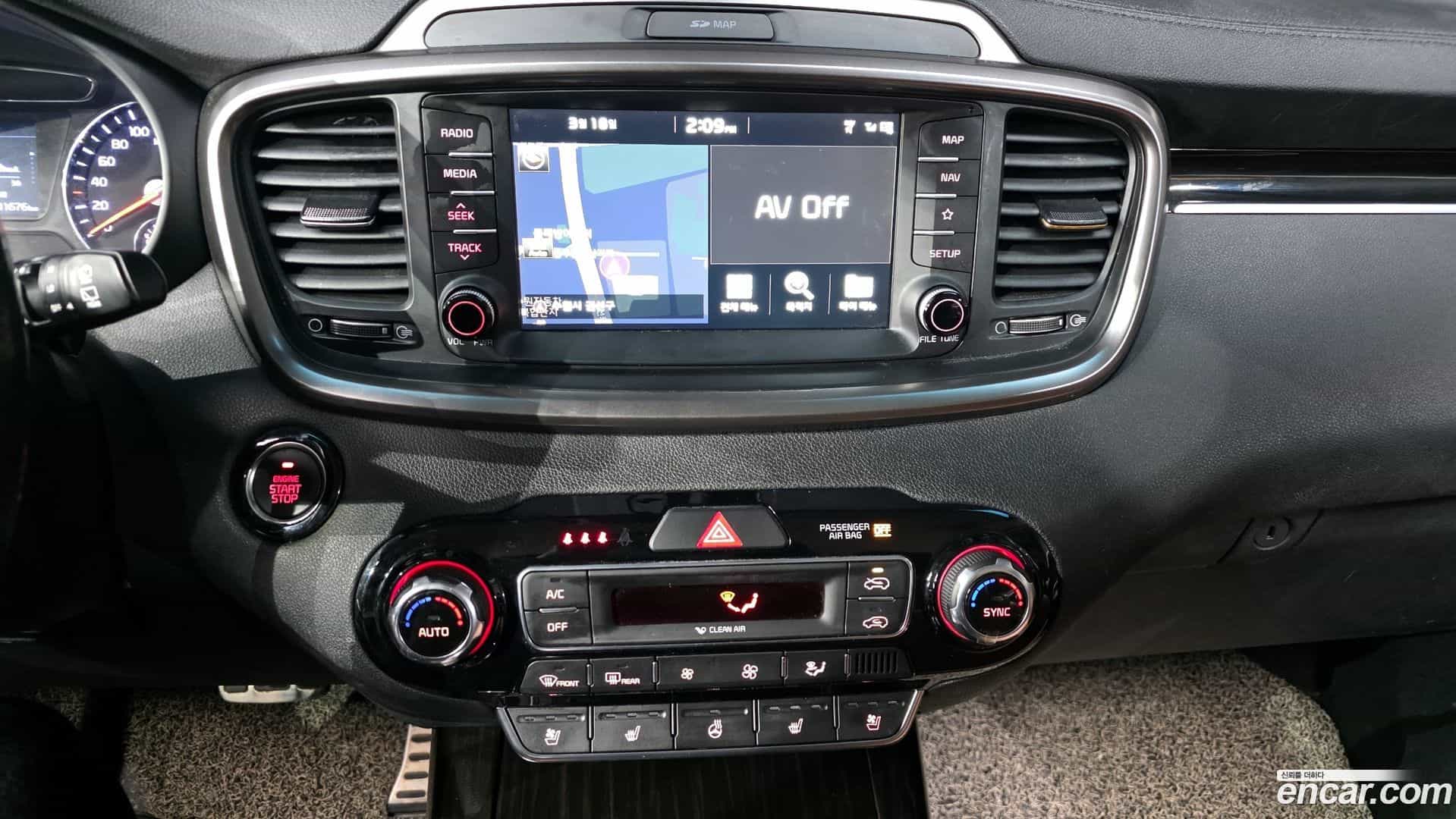 Sorento Kia 2019.6-OPTION-018