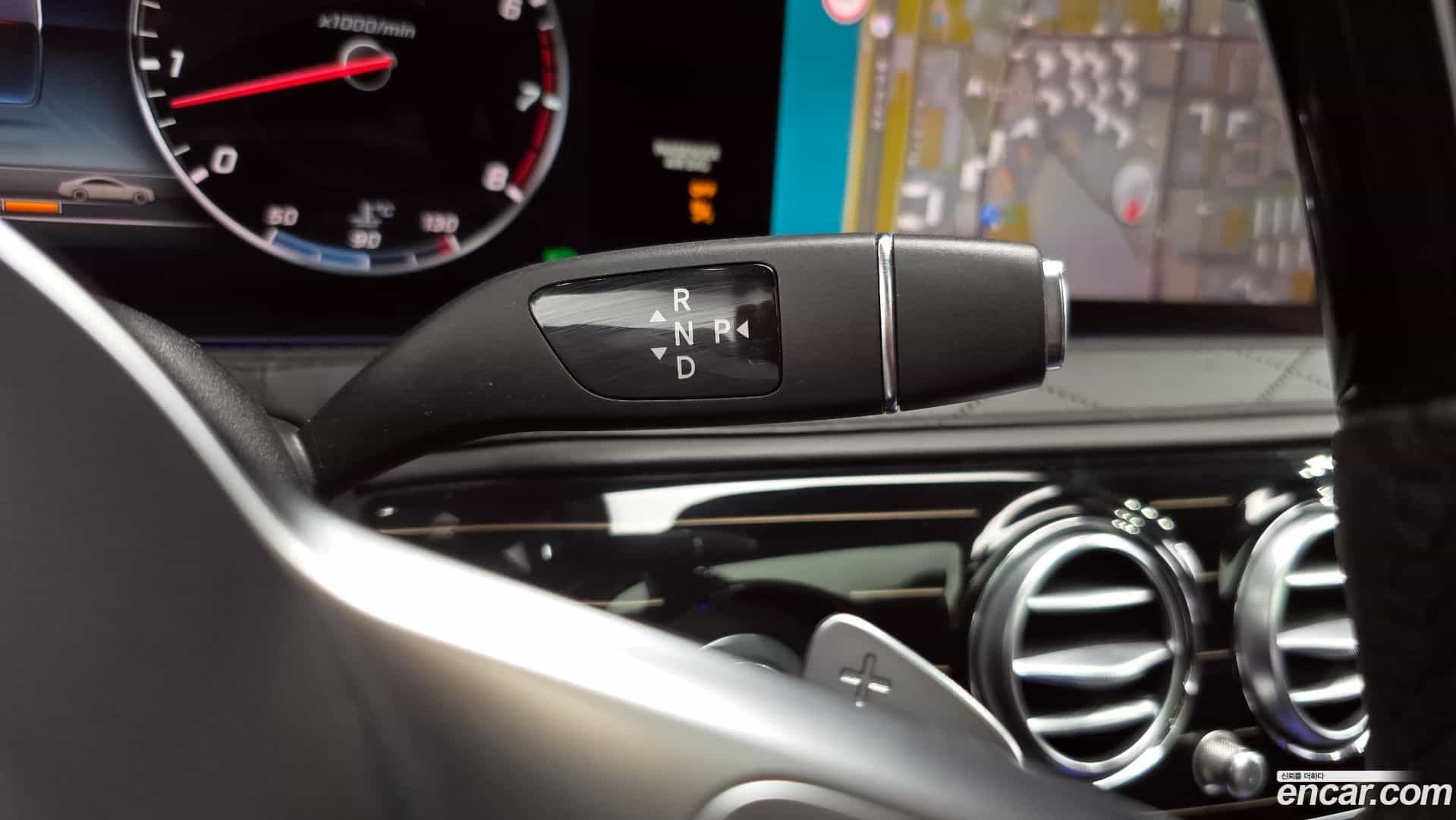 S-Class Mercedes-Benz 2017.9-INNER-009