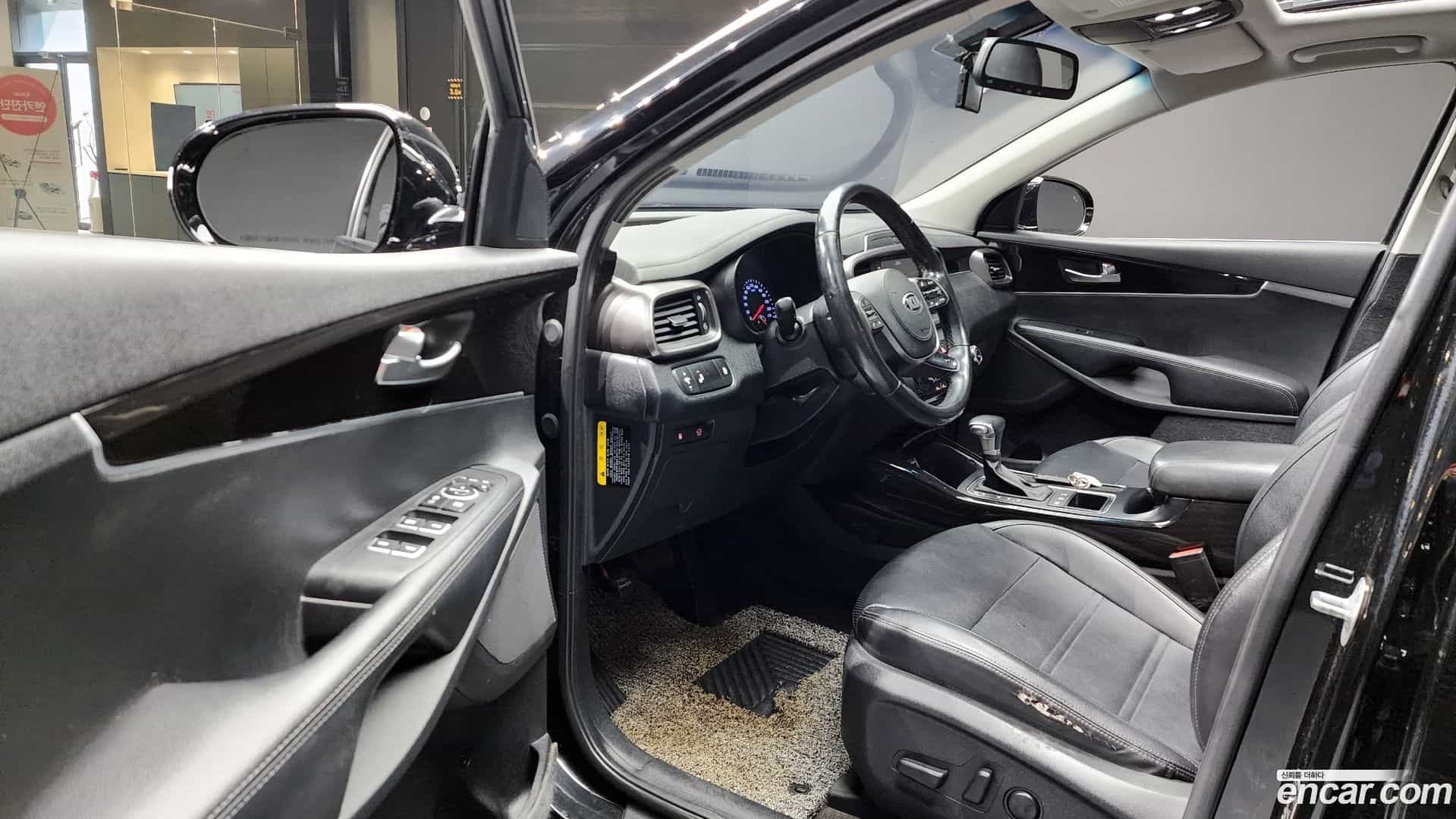 Sorento Kia 2018.2-OPTION-015