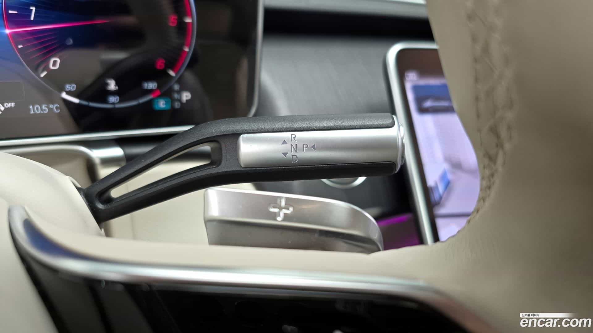 S-Class Mercedes-Benz 2022.3-INNER-009