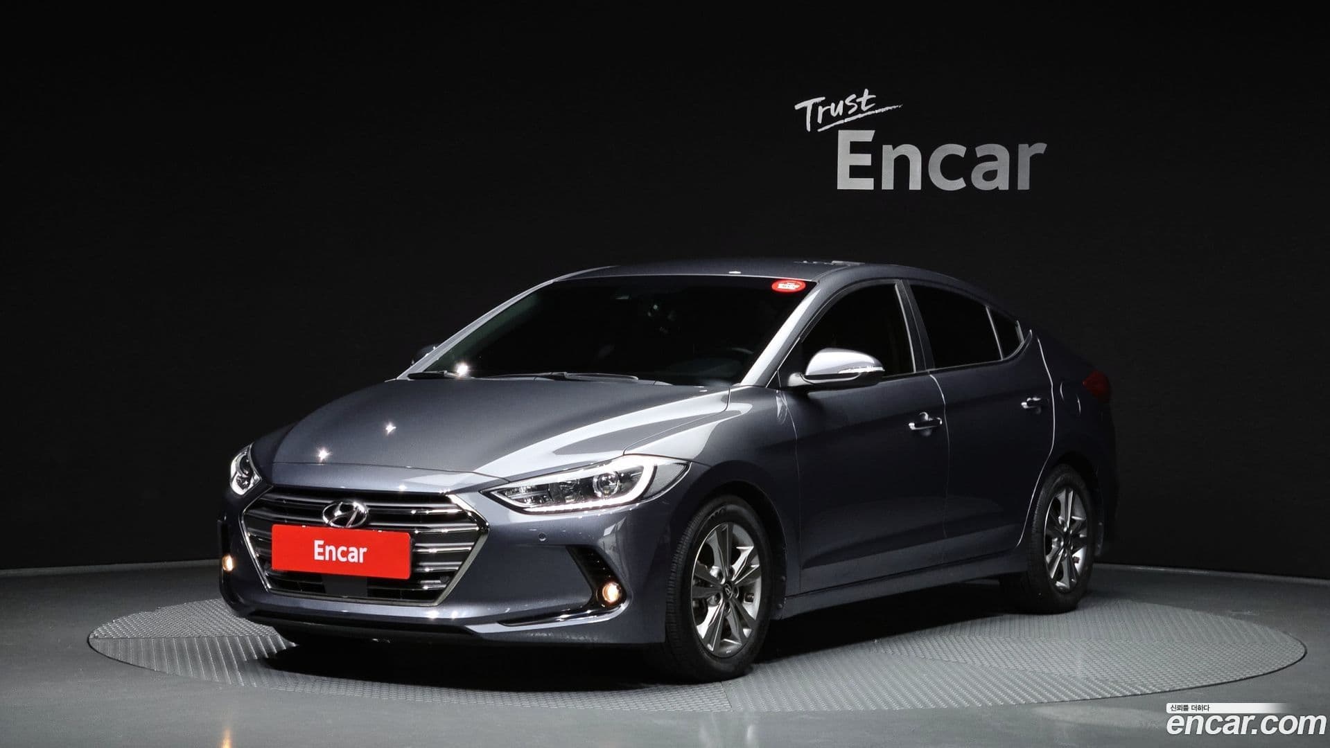 Main__Slider__Photo:AVANTE Hyundai 2018.7-0