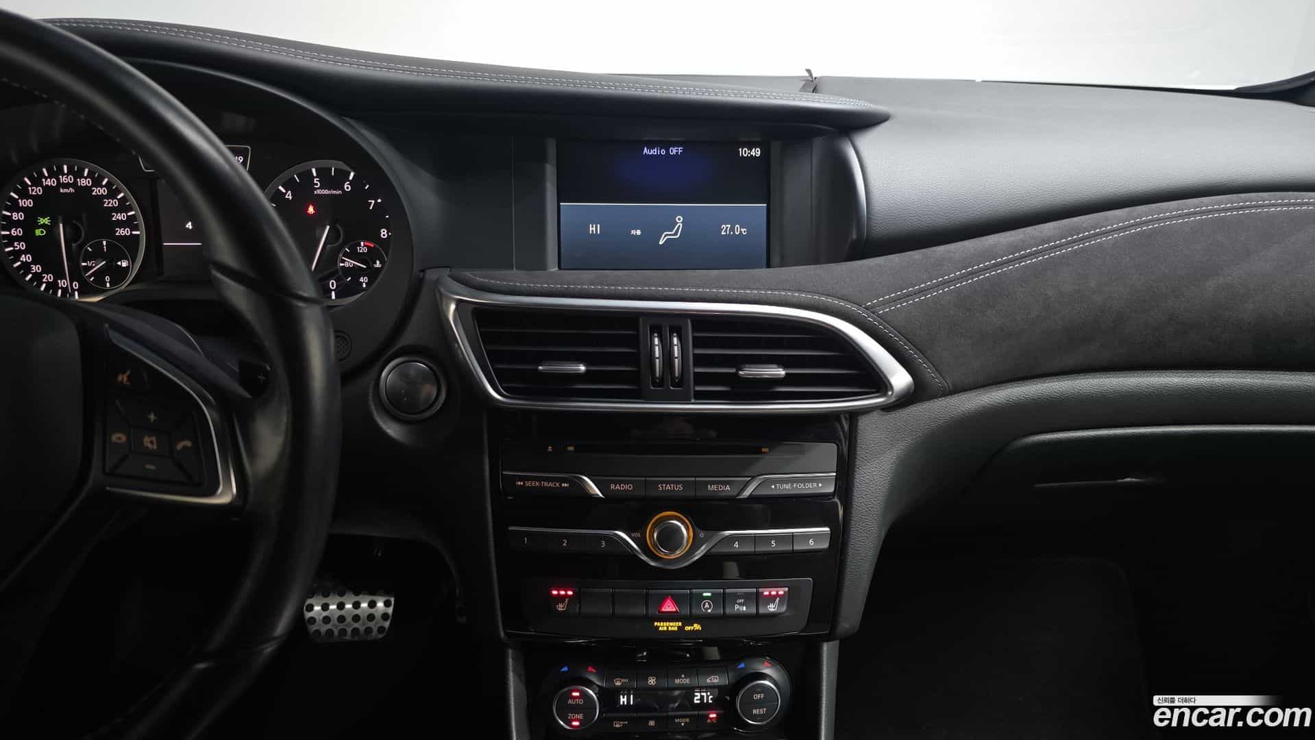 Q30 Infiniti 2017.5-OPTION-018