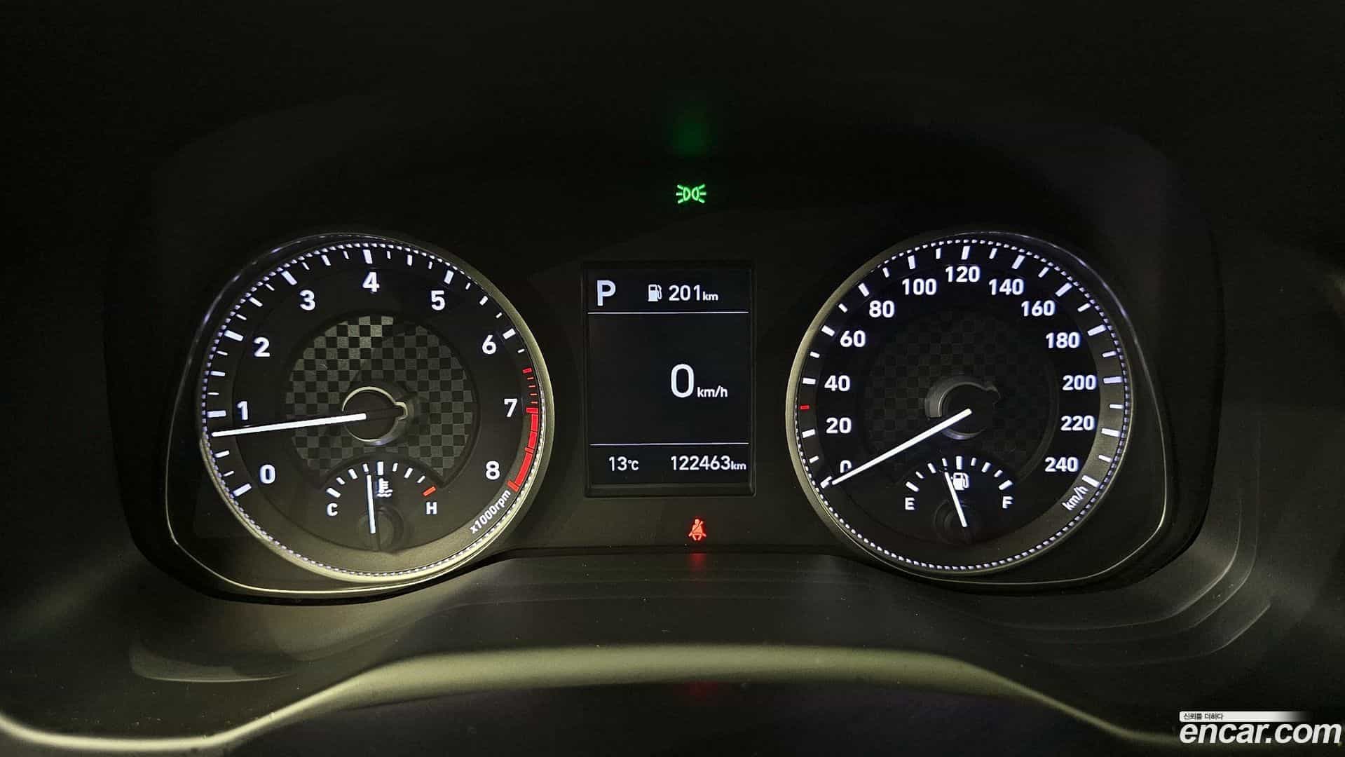 AVANTE Hyundai 2019.6-INNER-008
