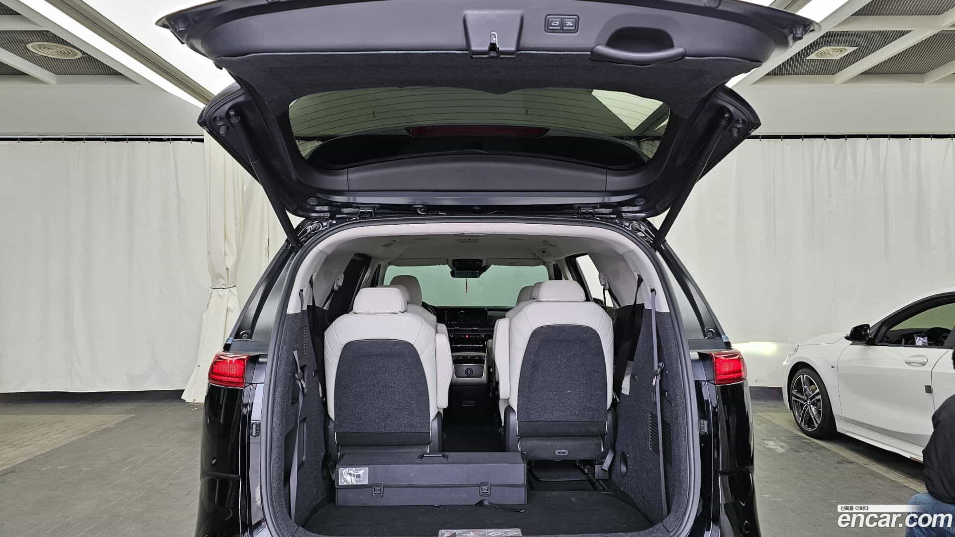 Canival Kia 2021.3-OPTION-024