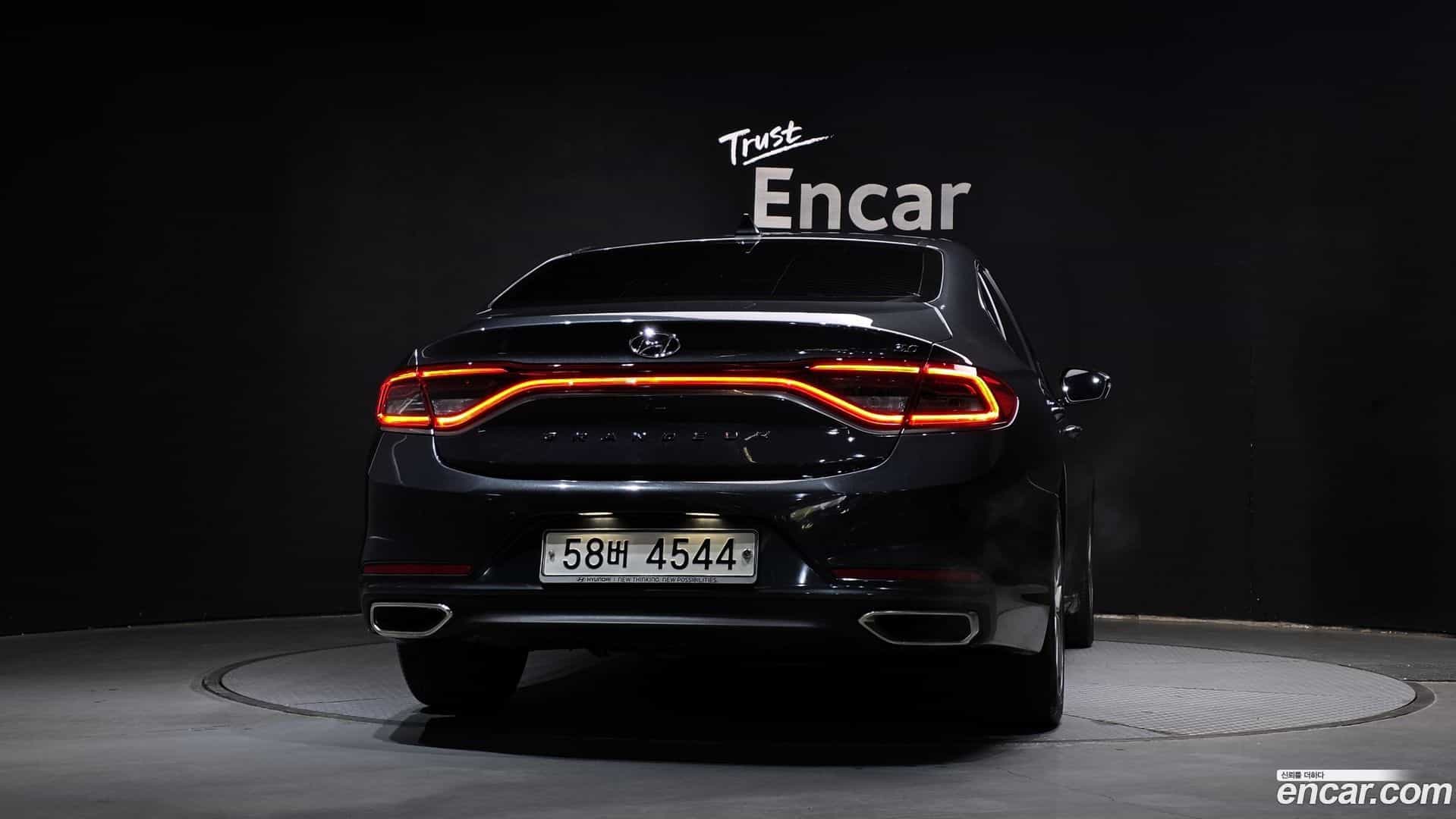 Grandeur Hyundai 2018.0-OUTER-004