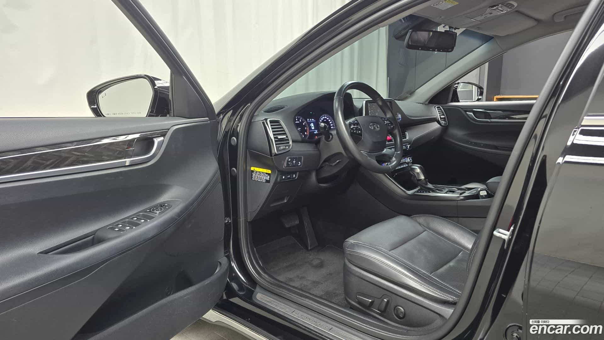 Grandeur Hyundai 2018.9-INNER-010