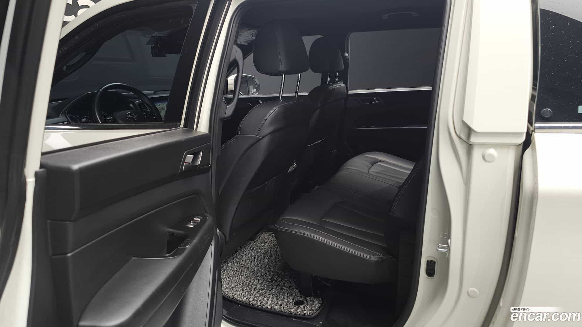 Rexton KG Mobility 2023.2-OPTION-016