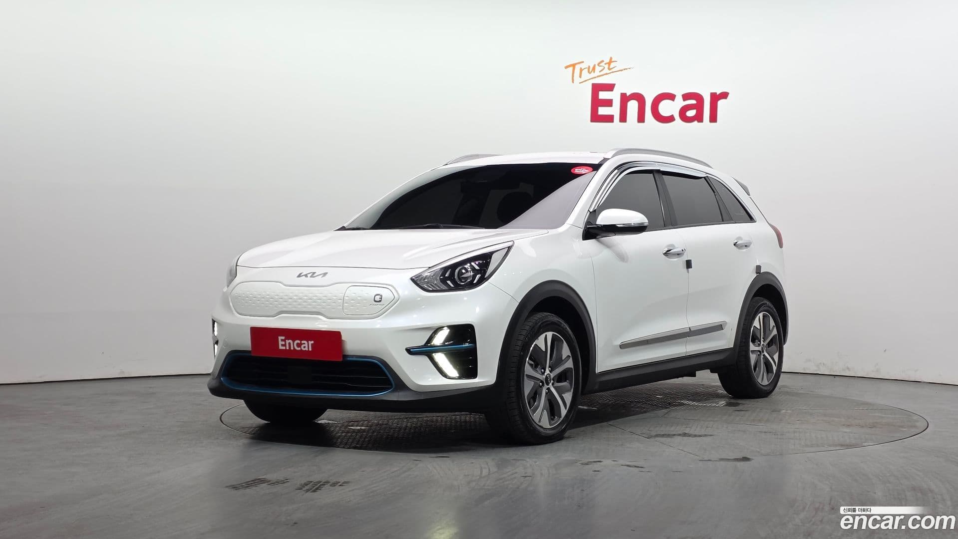 Main__Slider__Photo:Niro Kia 2021.7-0