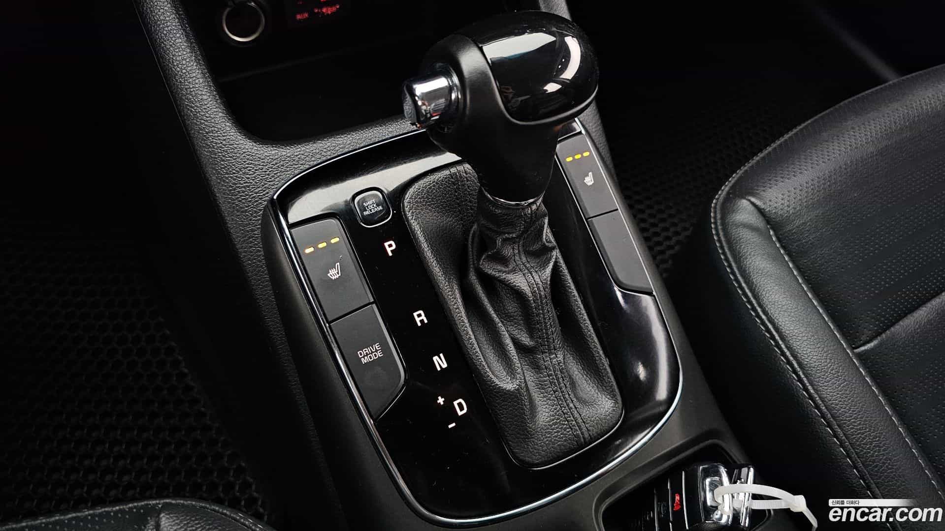 K3 Kia 2017.1-INNER-009