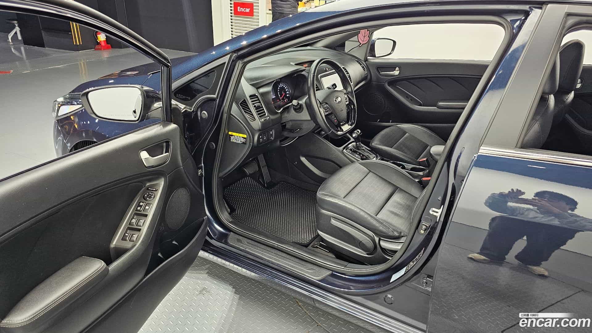 K3 Kia 2017.1-OPTION-015