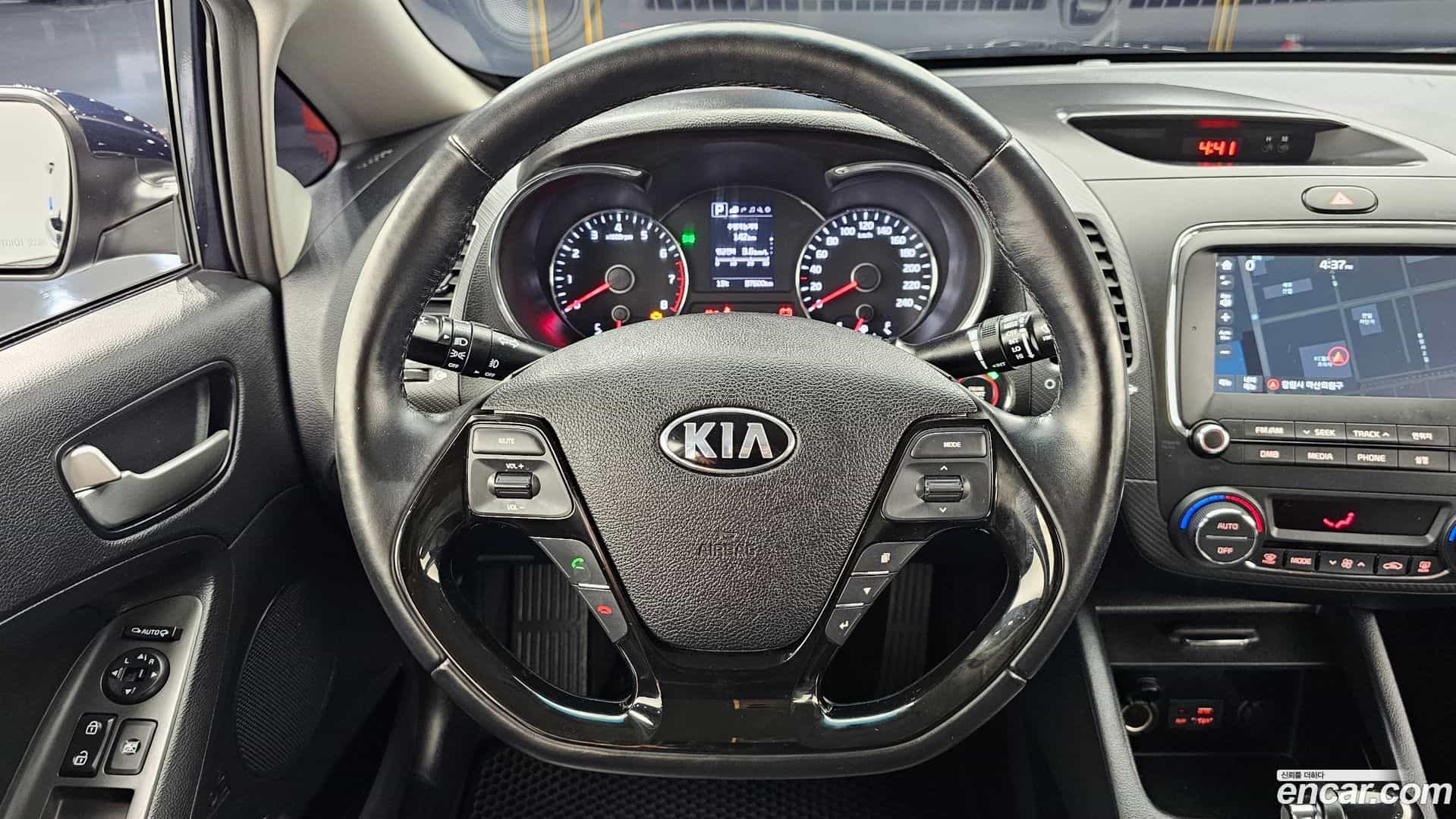 K3 Kia 2017.1-OPTION-017