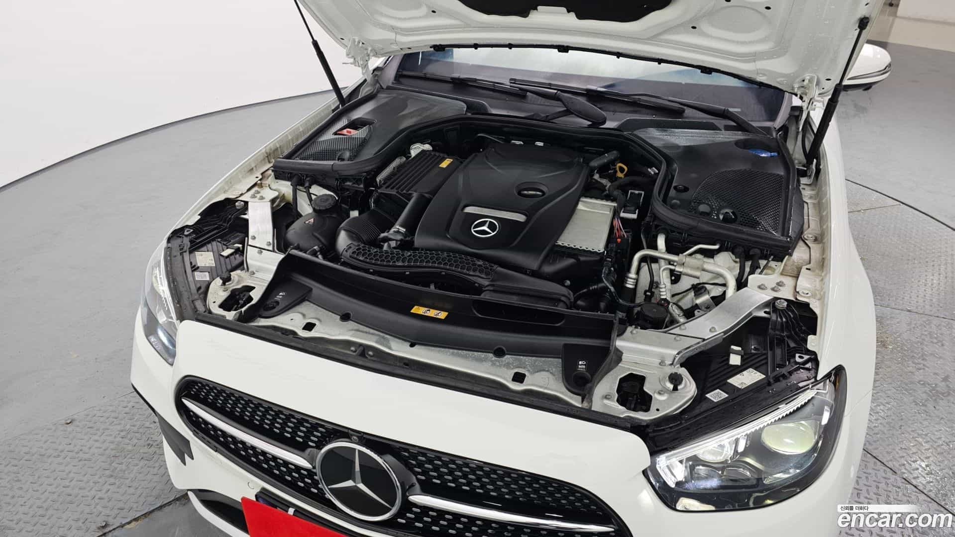 E-Class Mercedes-Benz 2023.1-OUTER-006