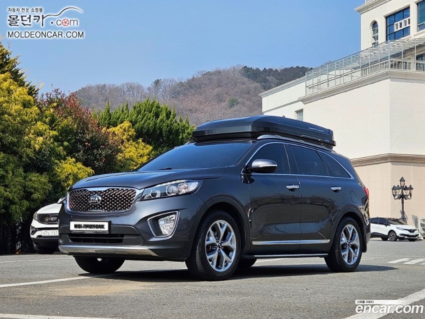 Main__Slider__Photo:Sorento Kia 2016.4-0