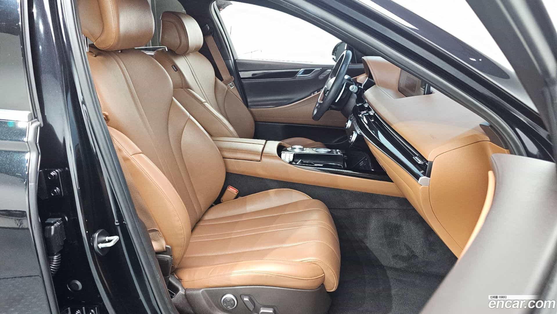 G80 Genesis 2021.2-INNER-010