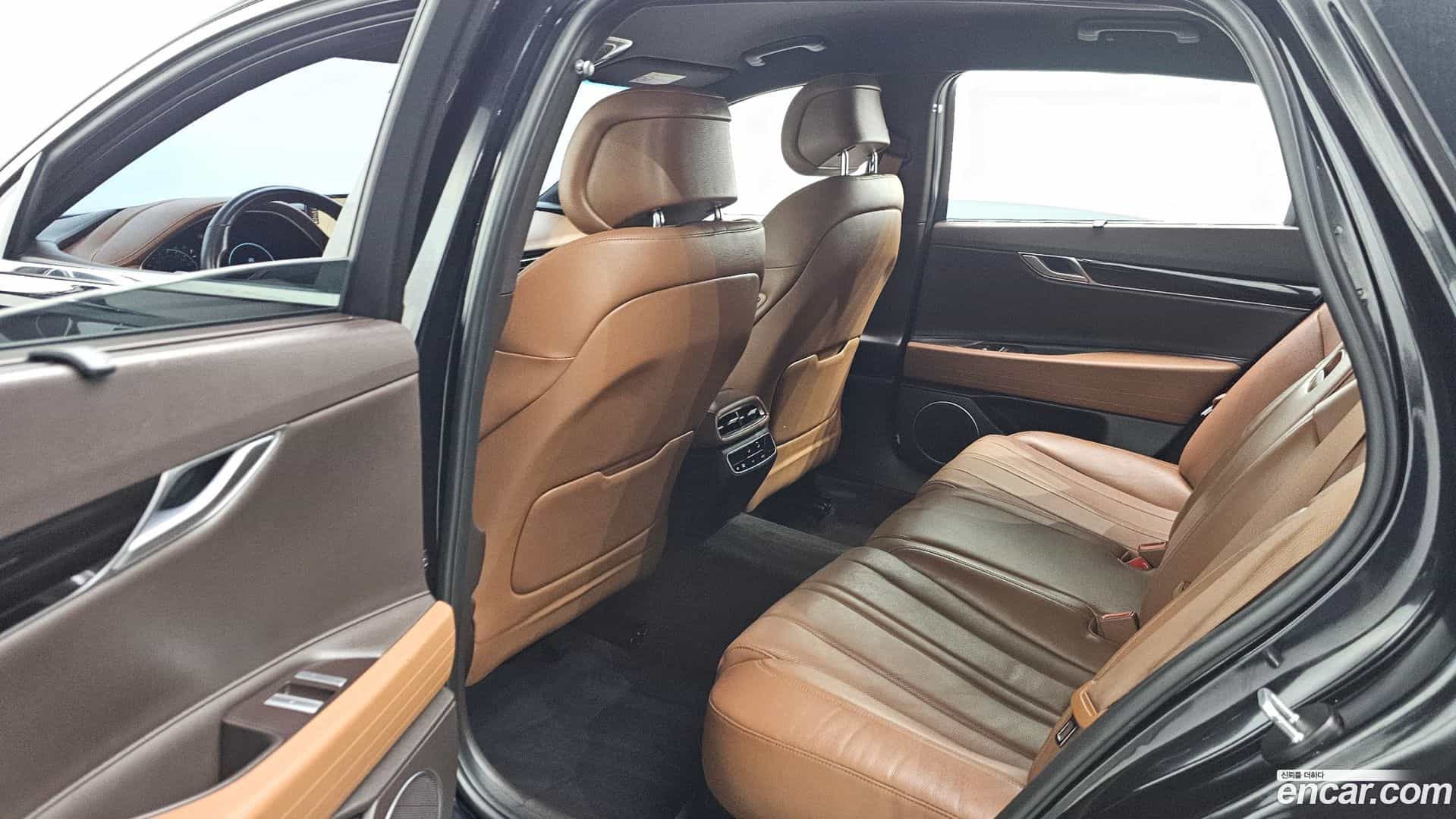 G80 Genesis 2021.2-OPTION-016