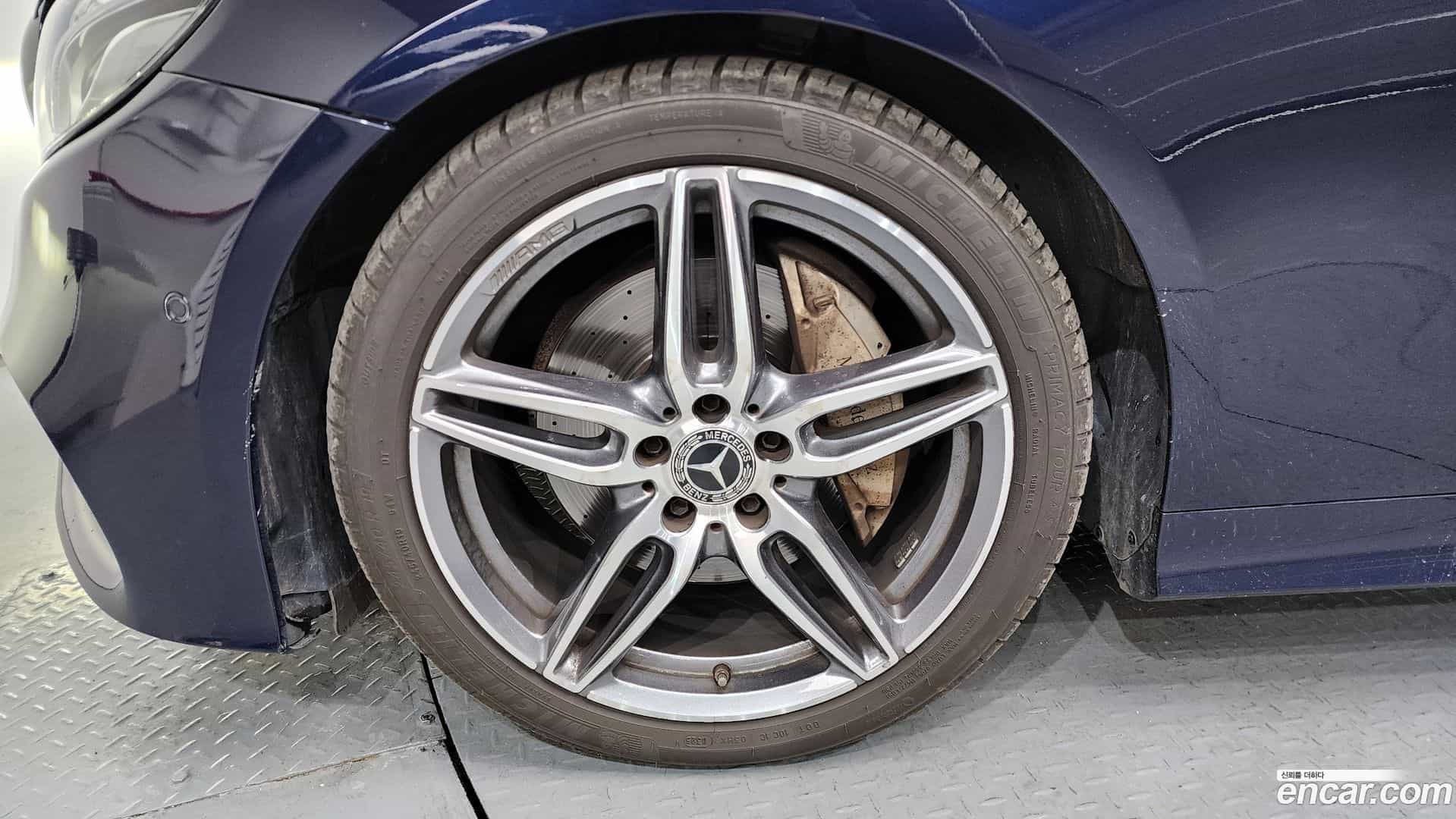 E-Class Mercedes-Benz 2017.10-OUTER-005